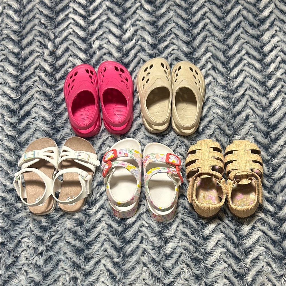 Wonder Nation Kids Sandals in Pink, Cream, White and Tan
